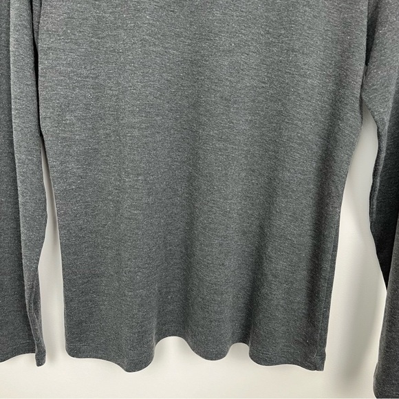Christopher & Banks Crew Knit Long Sleeve. Grey. Medium $347 - Picture 4 of 11